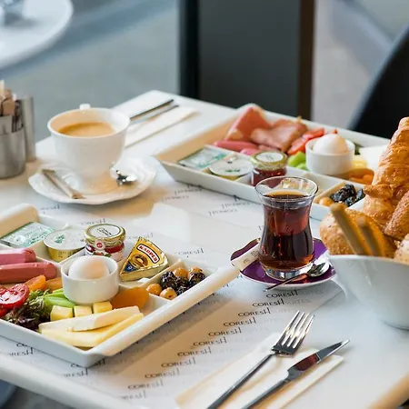 Coresh Suites Hotel